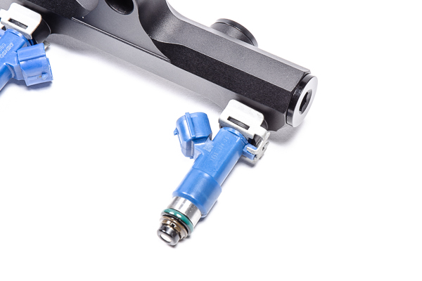 Radium Engineering Radium Engineering Fuel Rail Kit - Nissan GT-R R35, product image, part 20-0556-02