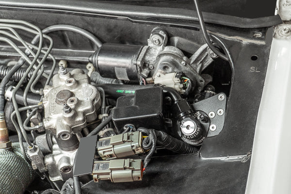 Radium Engineering Radium Engineering Dual PCV/CCV Fluid Lock Catch Can Kit - Nissan Skyline GT-R R32, product image, part 20-0590-FL