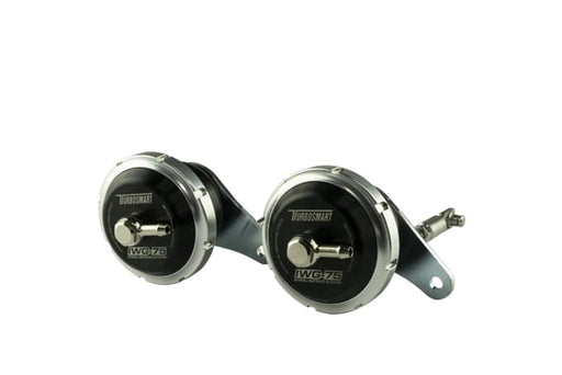 Turbosmart TS-0615-2072 IWG75 Nissan GTR R35 Black 7PSI